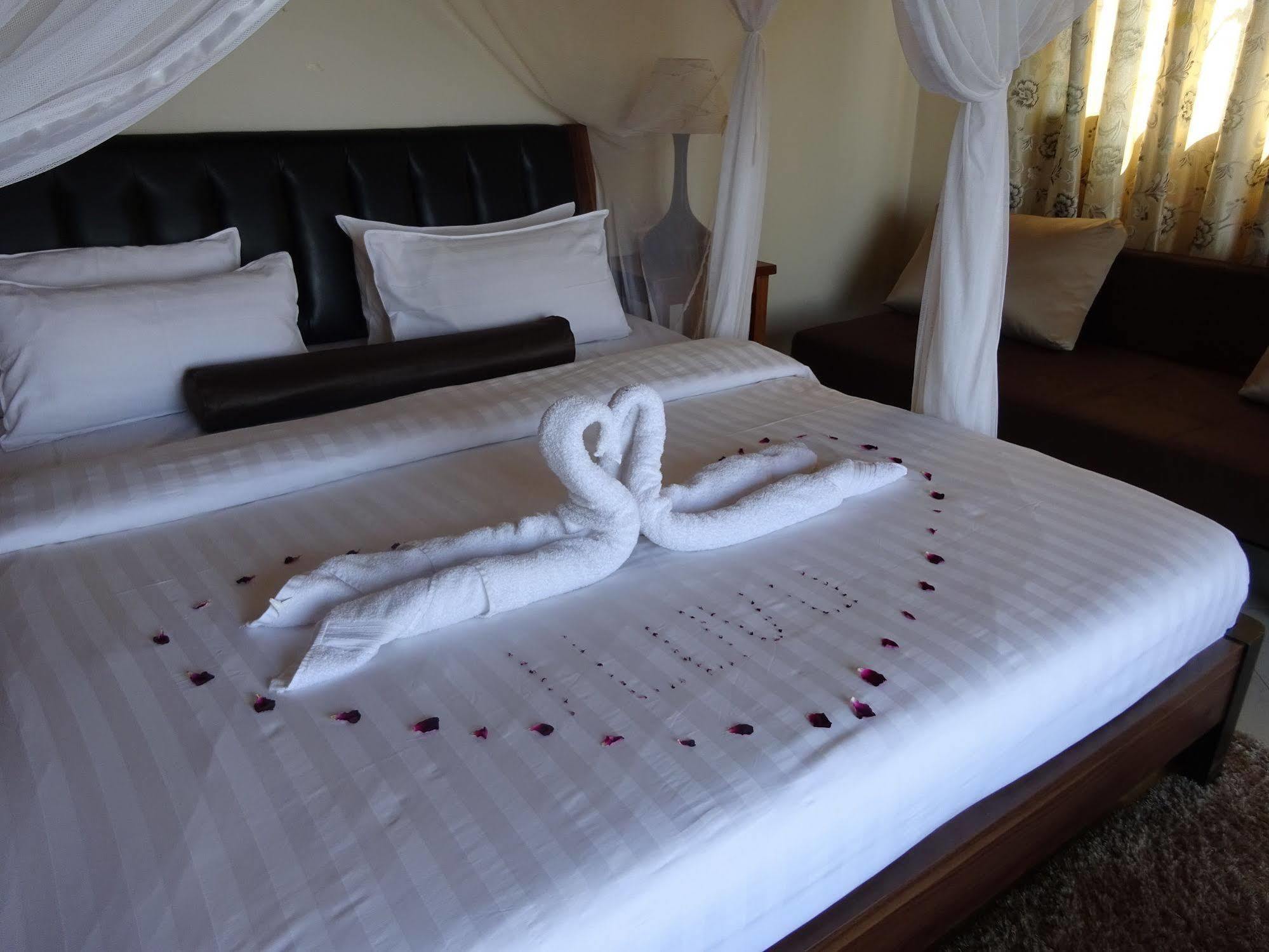 Lake Kariba Inns سيافونغا المظهر الخارجي الصورة